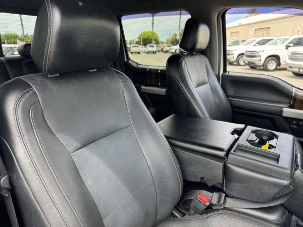 2015 Ford F150 Lariat pickup - Photo 13