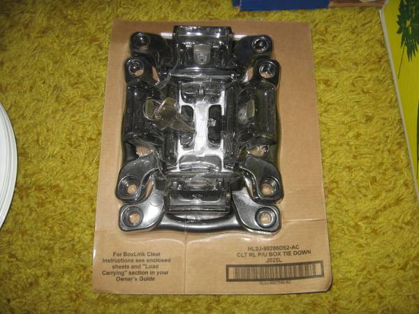 BoxLink Cleat Box Tie Down 1