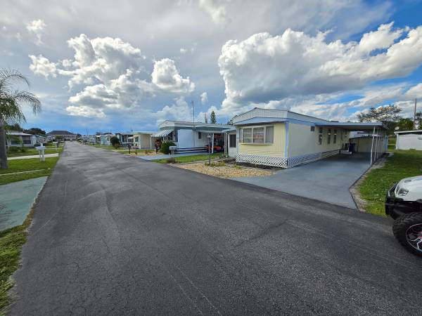 $16,000 / 2br - - $16,000 / 2br - 2 Bedroom 2Bathroom Mobile Home in 55+ (Sebring)63991229787778123