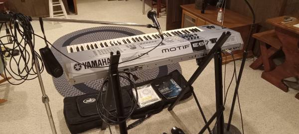 Yamaha ES7 Keyboard - $1,000 (Fleetwood)62972002778755122