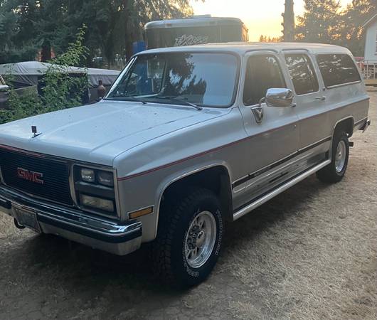 1989 GMC Suburban 1