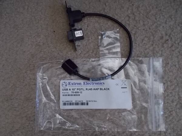 Extron Electronics USB Connector Plate 1