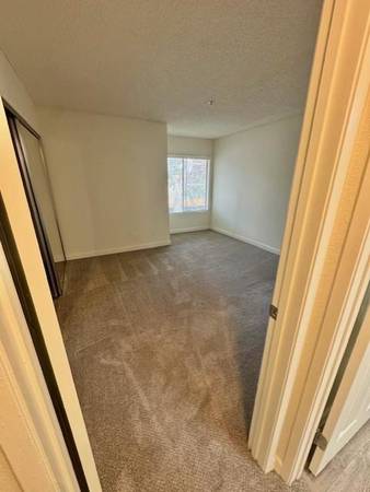 $2,645 / 2br - 920ft2 - Corner unit with Natural sunlight (Vista)63657242912131124