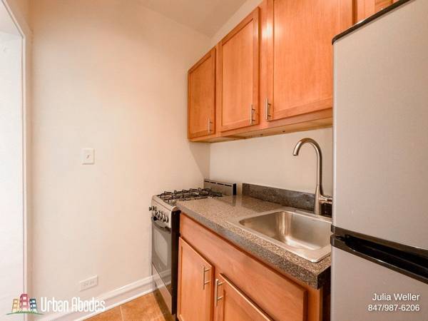 $1,325 / 400ft2 - $300 OFF FIRST MONTH'S RENT! Illustrious Studio, 1 Bath in Ravenswood (Ravenswood)64041641941889123