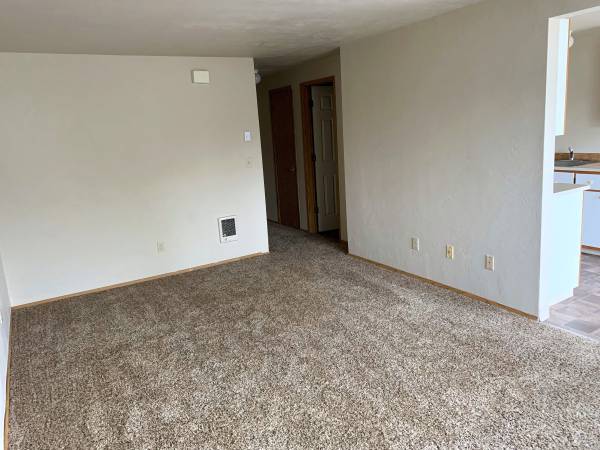 $1,295 / 2br - 756ft2 - Apartamento Southtown Corvallis - 2bd/1ba, ¡Internet Gratis y Estacionamiento Cubierto! (Corvallis)63624830202627123