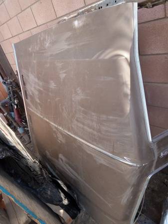 1970 Oldsmobile Cutlass Supreme Hood Complete 1