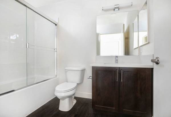 $2,999 / 2br - 1116ft2 - View, BBQ/Picnic Area, Assigned Covered Parking (Thousand Oaks)63668253655683124