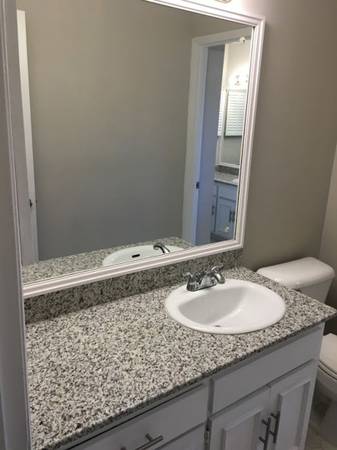 $759 / 2br - 800ft2 - Cozy 2 bedroom and 1 bath (upstairs)--No security Deposit! (Columbus, GA)64018451956610124
