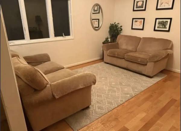 Free couches/ sofas 1