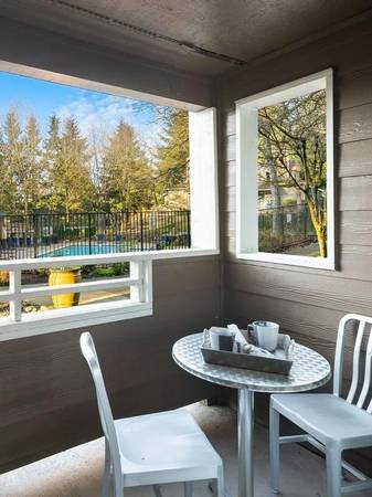 $3,365 / 3br - 1224ft2 - This 3 Bed 2 Bath Has It All! Close to Bellevue Square! Tour Now!63688480273795123