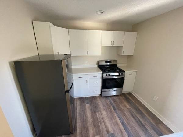 2 bedroom Fall River 1