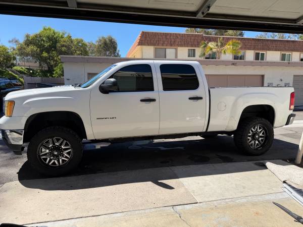 2011 GMC SIERRA