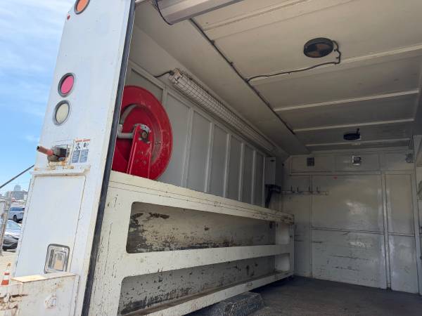 2013 Freightliner M2 - Photo 4