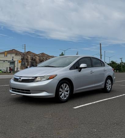 2012 Honda Civic LX Sedan 4D - $7,850 (Staten Island)63614539031427120