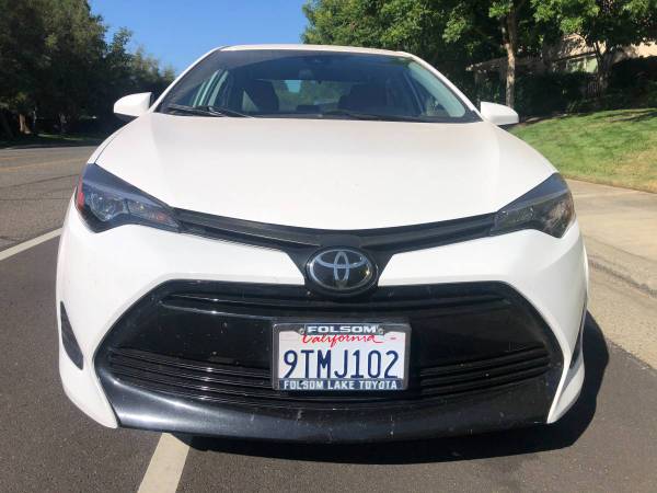 2019 Toyota Corolla - $15,90063478710221185122