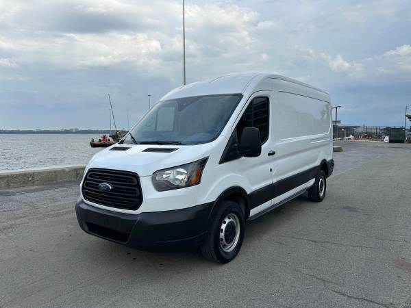 2019 FORD TRANSIT 250 MEDIUM ROOF - $18,500 (Staten Island NY)63654713135105120