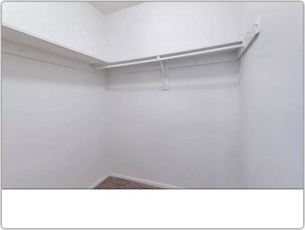 $2,164 / 3br - 806ft2 - ¡Charming 3 bd/1 bth with great character! 806 sqft (Herndon)62938472961155121