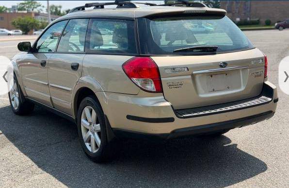 2008 Subaru Outback 1