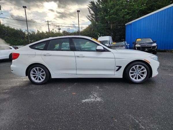 2015 BMW 3 Series Gran Turismo 328i xDrive - $10,499 (Seattle)63623387588993123