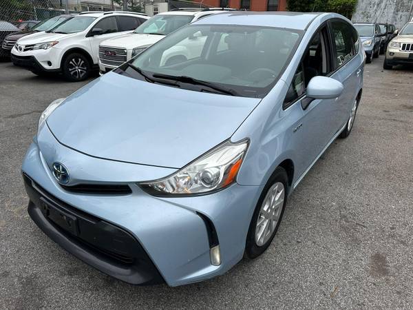 2015 Toyota Prius V TREE Hybrid - $7,90063614142839553121