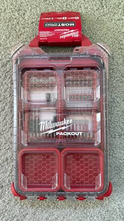 Milwaukee SHOCKWAVE Impact Duty Alloy Steel Screw Driver Bit Set with 1