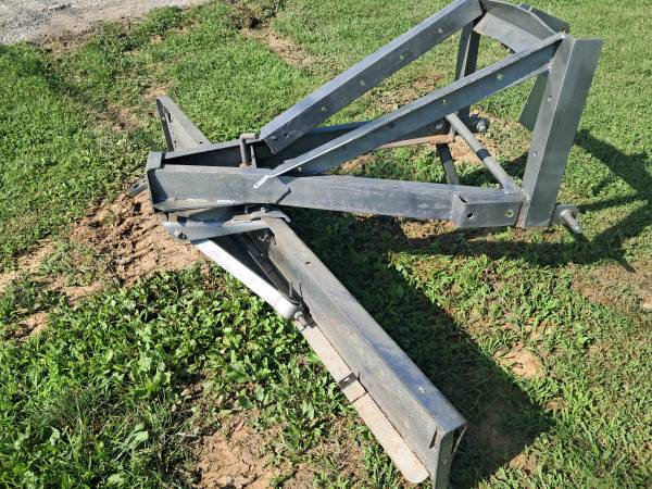 Cuchilla para niveladora de 7' - $500 (MITCHELL, Indiana)63469926303233121
