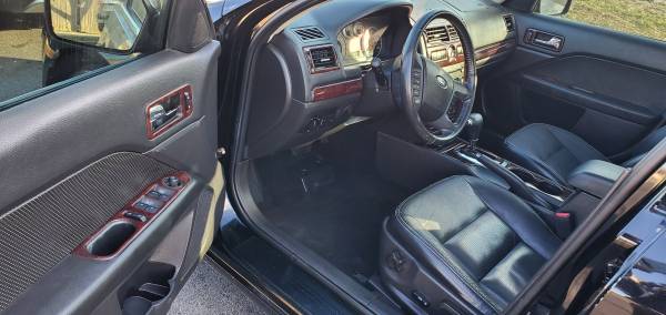 2006 Ford Fusion SEL V6 4dr. Sedan - $2,900 (Staten Island, New York)63614632908419122