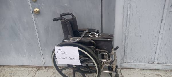 Wheel chair. Free!!!! 1
