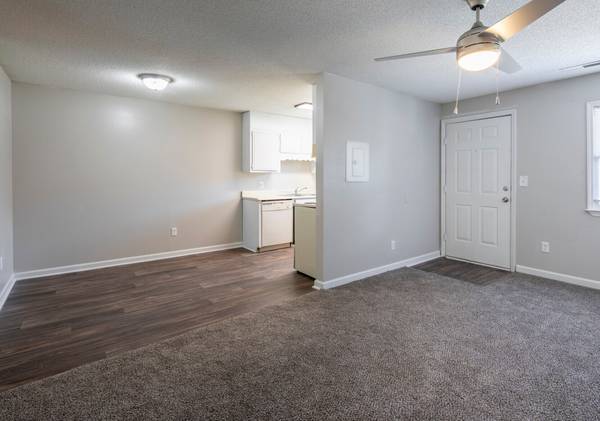 $1,175 / 2br - 1020ft2 - 🏡 2 Bedroom | 2 Bath | 1020 sq. ft. (Huntsville, AL)63801860150403121
