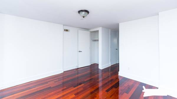 $1,500 / 6br - Habitaciones disponibles en ático Williamsburg (Brooklyn)63827267689601122