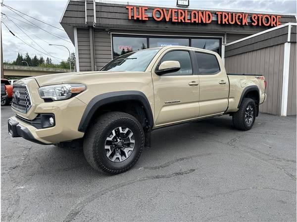 2018 Toyota Tacoma Double Cab 4x4 4WD TRD Off Road cama larga - $32,107 (The Overland Truck Store)63441873875201121
