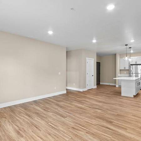 $1,870 / 2br - 1161ft2 - Áreas de trabajo privadas, centro de fitness y estudio de yoga (Horn Rapids)63673517931139123