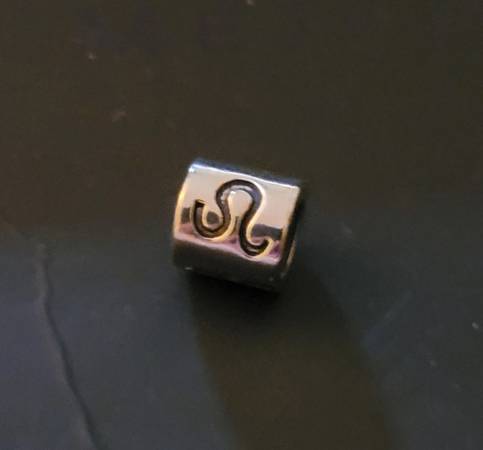 Pandora Leo Zodiac Charm 1