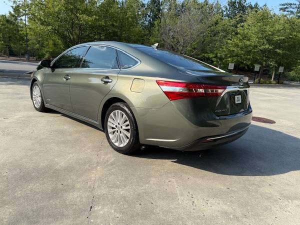 2013 Toyota Avalon Hybrid - $11,990 (Alpharetta)63620372403841122