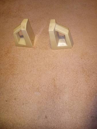 Bookends 1