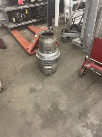 Short Body Commercial Garbage Disposer 1