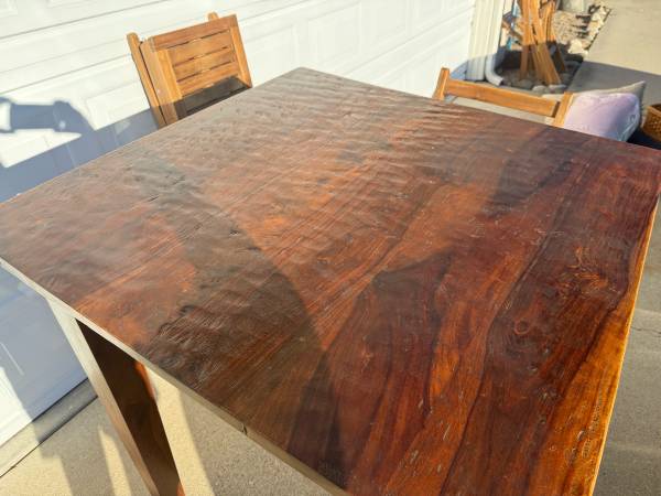 Tall Table + 4 Chairs 1