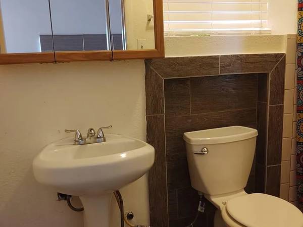 $749,000 / 8br - MESA FOURPLEX - RESIDENTIAL & COMMERCIAL ZONING (MESA, ARIZONA)63952926455171121