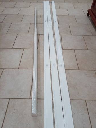 New 52.3' Ln.Ft Primed Finger-Jointed Pine Base Molding  9/16"x 3-1/4" 1
