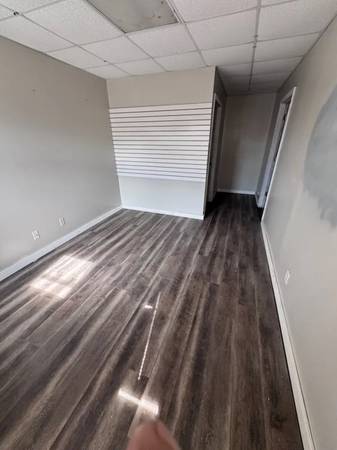 $695 / 660ft2 - Almacén Mini / Taller para Contratistas en Dothan (Dothan)64201866873859121