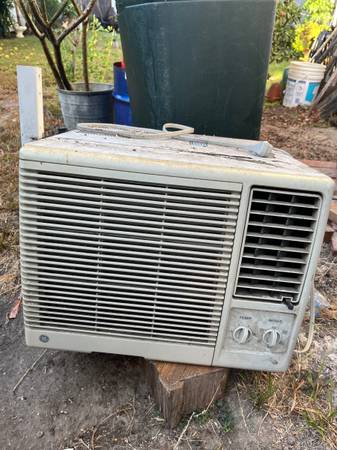 Window Air Conditioner 1