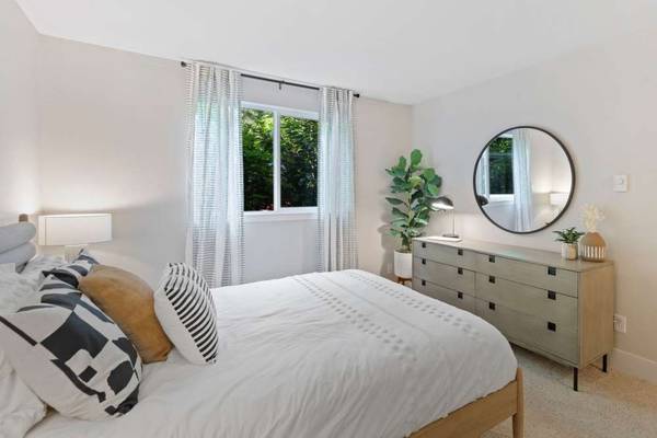 $2,473 / 2br - 968ft2 - 2/BD 2/BA, Situated in Redmond!, Private Patio/Balcony (7001 Old Redmond Rd, Redmond, WA)63850641960193121