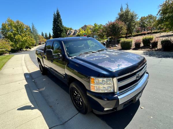 2007 Chevrolet 1500 Extended Cab - Photo 3