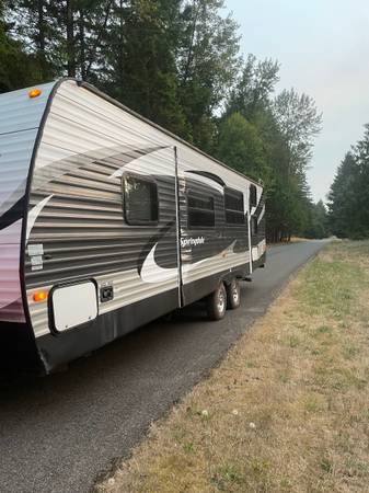 2014 Keystone Springdale - $14,000 (Auburn)63471419845763122