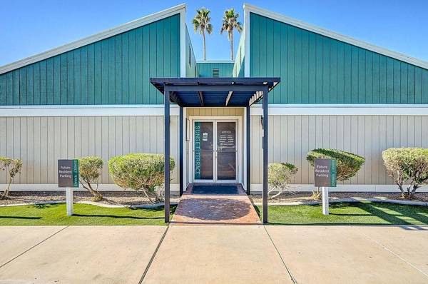 $985 / 475ft2 - Las Vegas, NV, Studio 1 bath, Ceiling Fan (2855 North Walnut Rd, Las vegas, NV)63907026152835123