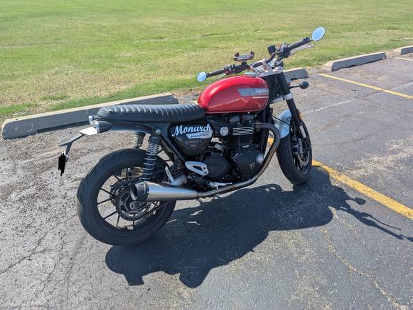 Triumph Speed Twin 1200