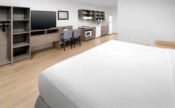 $2,044 / 1br - Llame Hoy para Ofertas Mensuales Exclusivas - ¡Sin Contrato, Sin Depósito! (15637 W Valley Hwy, Tukwila, WA)63688567408257121