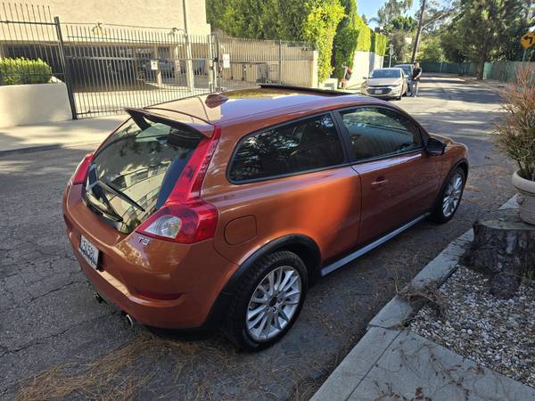 2012 Volvo C30 - $12,900 (Santa Mónica)63507566137987124