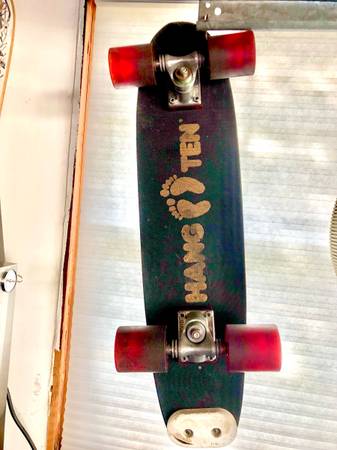 1970s Vintage Hang Ten Fiberglass And Wood Skateboard - Gullwing Trucks 1