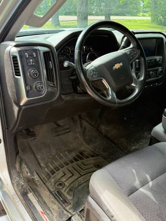 2015 Chevrolet Silverado 2500HD LT - Photo 11
